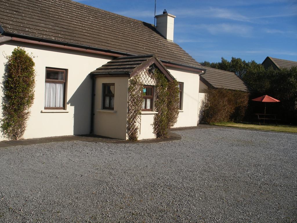 Doolin Cottage Accommodation Exterior photo